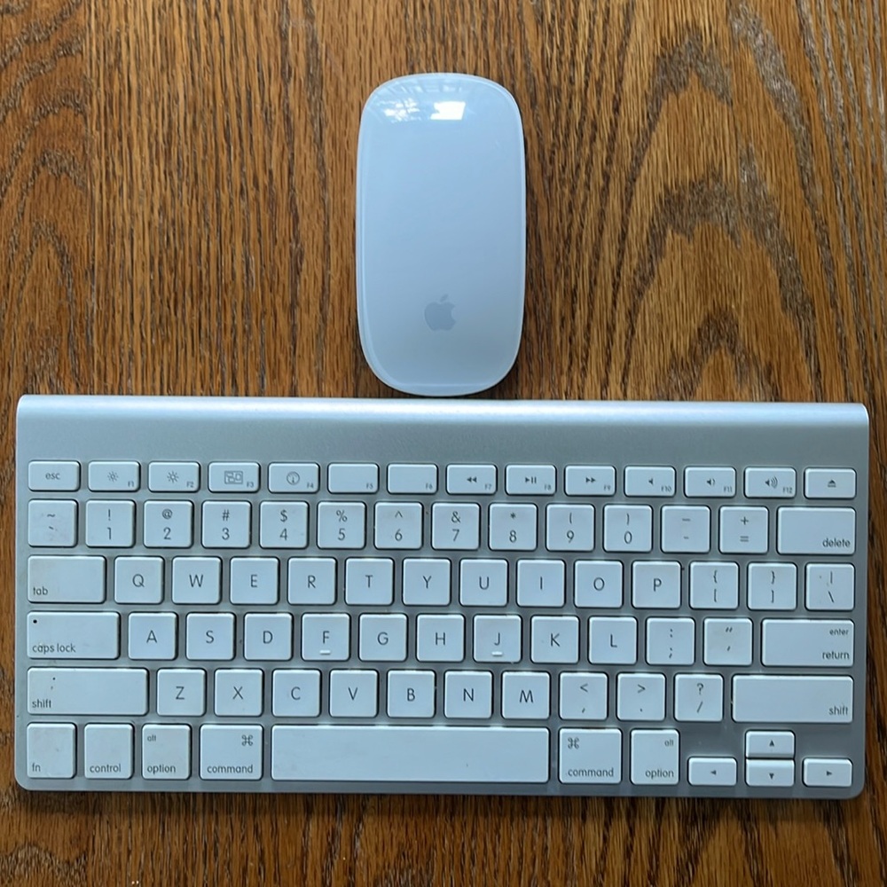 Apple wireless keyboard and mouse